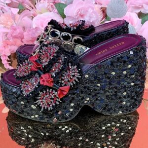 X22076 3D flowers sequins thick bottom slippers Black